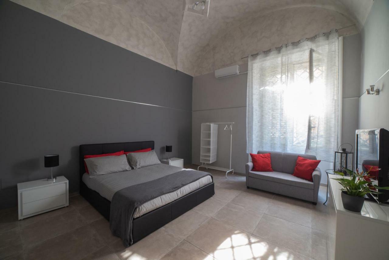 Ferienwohnung Loft Ramondetta 30Tre Catania Exterior foto